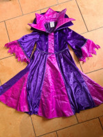 KARNEVALOVÉ ŠATIČKY, VEL. 104